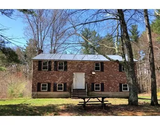 66 Scott St, Dracut, MA 01826