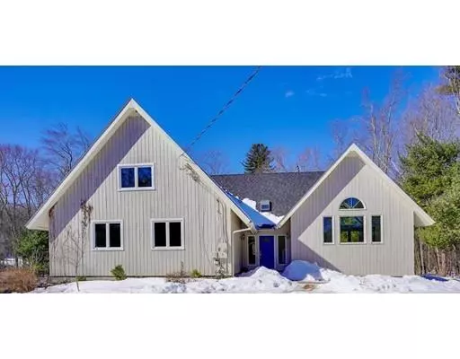 138 Parmenter Rd, Hudson, MA 01749