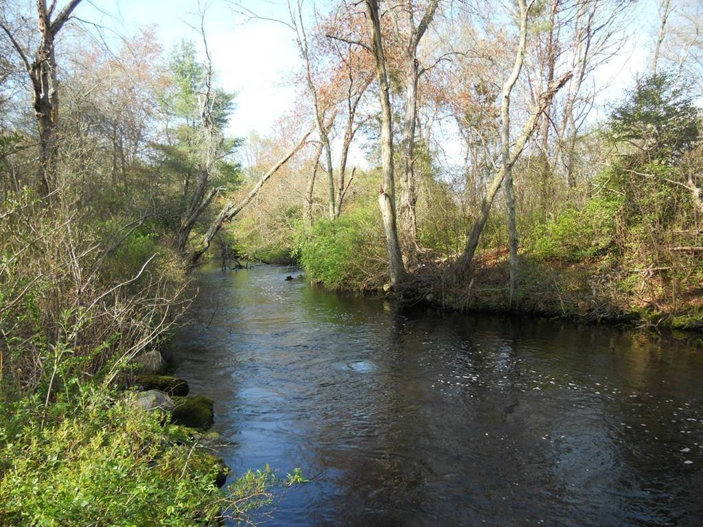 Westport, MA 02790,790 Gifford Rd