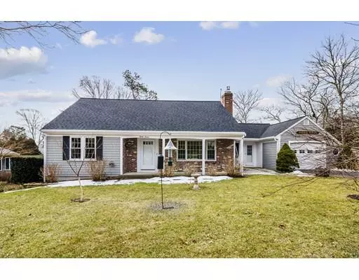 37 Pompano Rd, Yarmouth, MA 02675