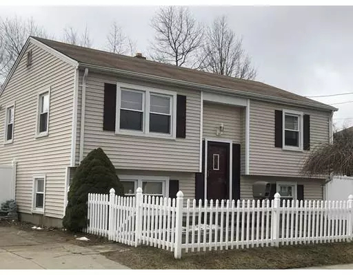 138 Topham St, New Bedford, MA 02746