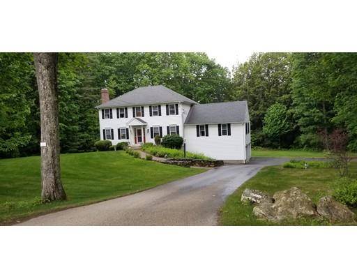 33 Emerald Rd, Rutland, MA 01543