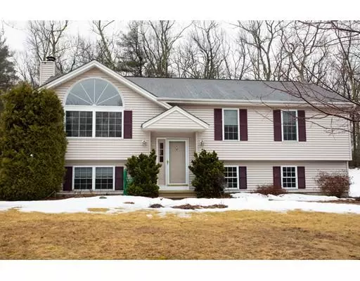 5 Sabina Cir, Leicester, MA 01542