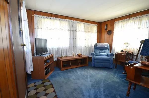 Chelmsford, MA 01824,235 New Yorker Ave