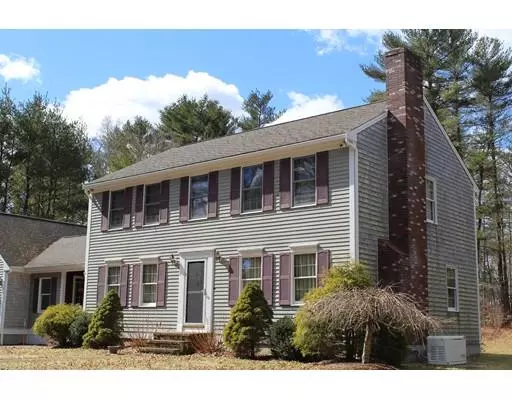 89 Doctor Braley Rd, Freetown, MA 02717