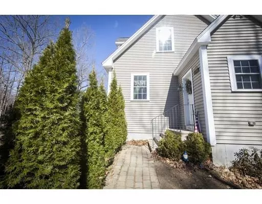 Ashby, MA 01431,192 Damon Rd