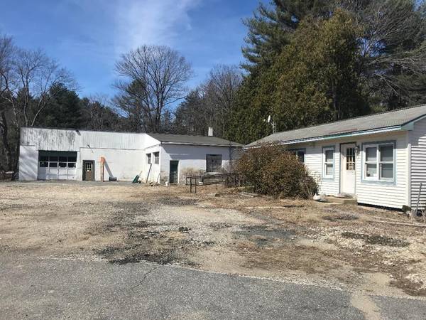 201 Daniel Shays Hwy, Athol, MA 01331