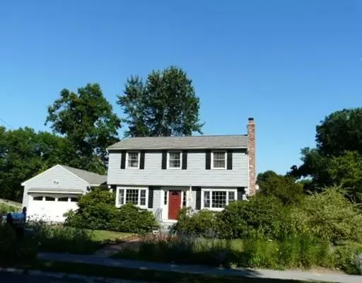 2 Pilgrim Rd, Chelmsford, MA 01824