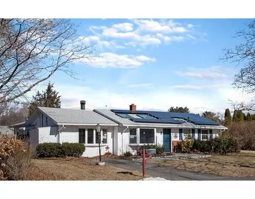 6 Dondi Rd, Beverly, MA 01915
