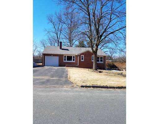 114 Fenway Dr, Springfield, MA 01119