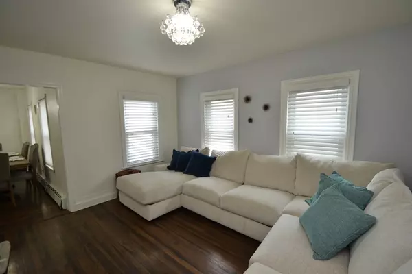 Haverhill, MA 01830,19 Howard St