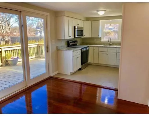 Swansea, MA 02777,21 Stevens Rd