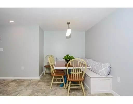 Leicester, MA 01611,9 Harding St