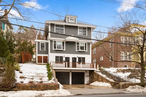 140 Winchester St #140, Brookline, MA 02446