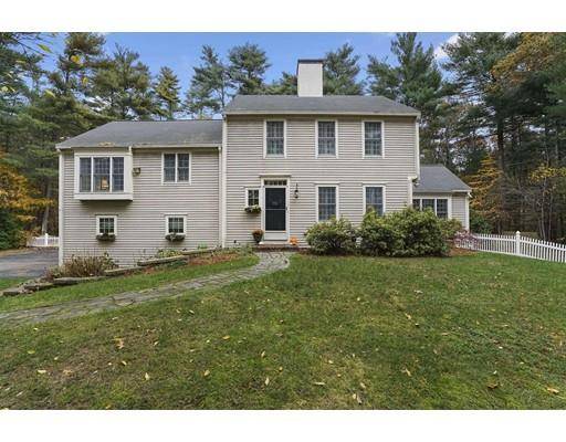 104 Sandwich Rd, Plymouth, MA 02360