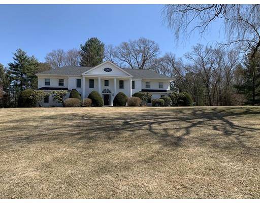 134 Buckskin Drive, Wayland, MA 01778