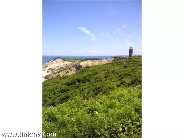 5 Aquinnah Cir #3, Aquinnah, MA 02535