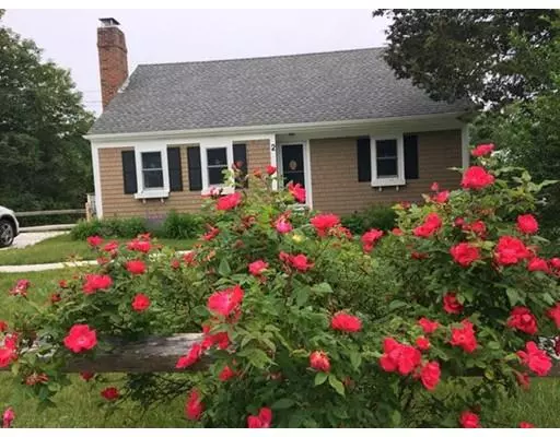 2 Ridgevale Rd, Harwich, MA 02645