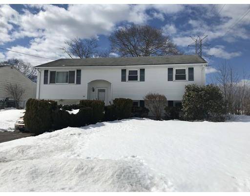 330 Cross St, Stoughton, MA 02072