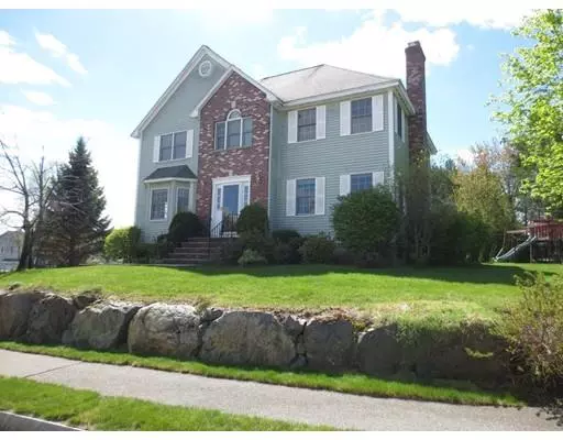 22 Fairway Drive, Woburn, MA 01801