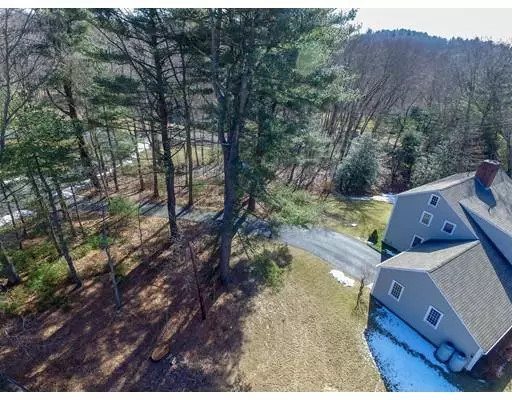 Seekonk, MA 02771,55 Pamden Ln