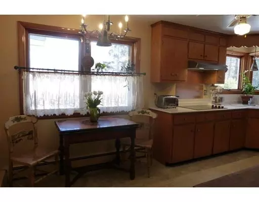 Fitchburg, MA 01420,211 Richardson Rd