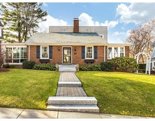 12 George St, Belmont, MA 02478