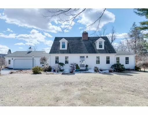 16 Hunting Ln, Wilbraham, MA 01095