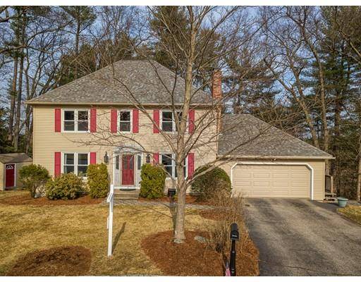 4 Cardinal Circle, Nashua, NH 03063