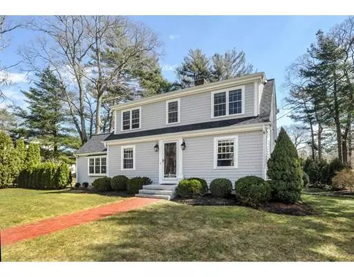 27 Hull Street, Hingham, MA 02043