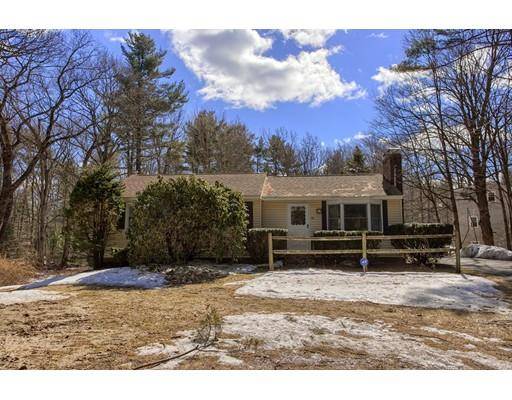 56 Holden Rd, Sterling, MA 01564