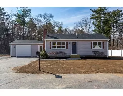 25 Stoneybrook Rd, Raynham, MA 02767