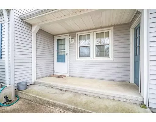 Palmer, MA 01069,15 Mechanic St