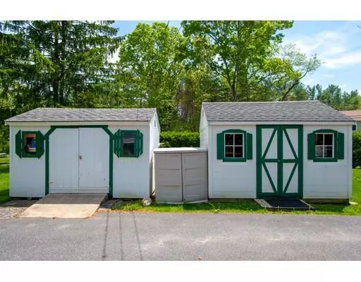 Acushnet, MA 02743,337 Mendall Road