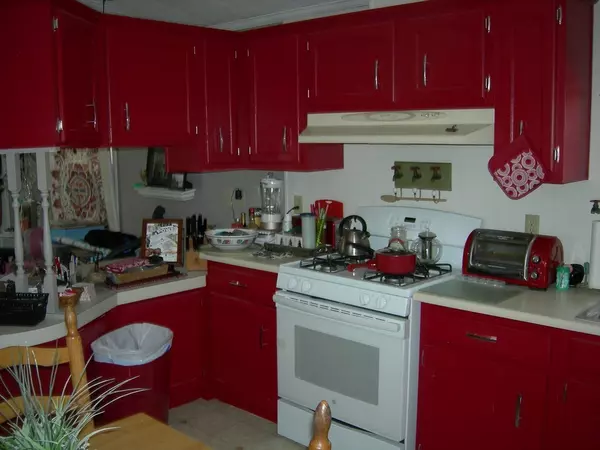 Raynham, MA 02767,23 Tucker Ter.