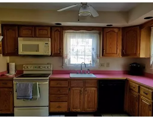 Fitchburg, MA 01420,14 Whitney Court