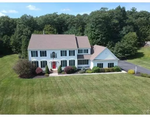 34 Pleasant Ln, Boylston, MA 01505