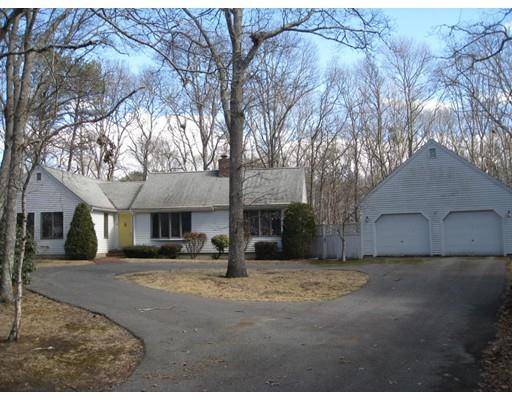 6 Pine Tree Cir, Sandwich, MA 02653