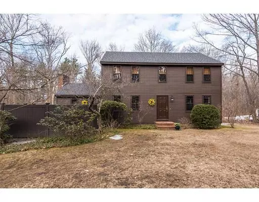 115 Hillside Road, North Andover, MA 01845