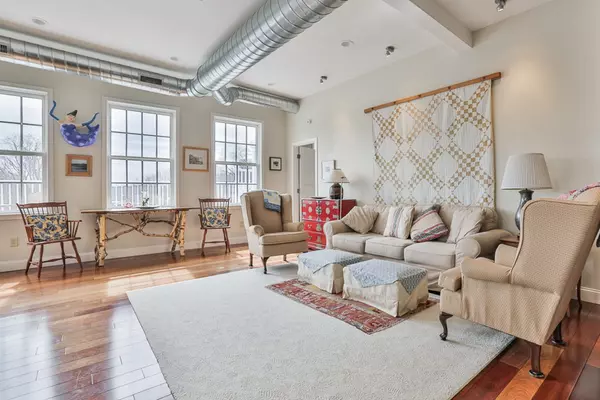 Amesbury, MA 01913,15 Cedar Street #42