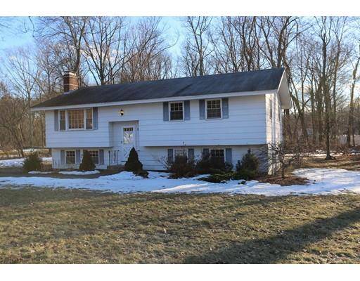 24 John Robinson Dr, Hudson, MA 01749