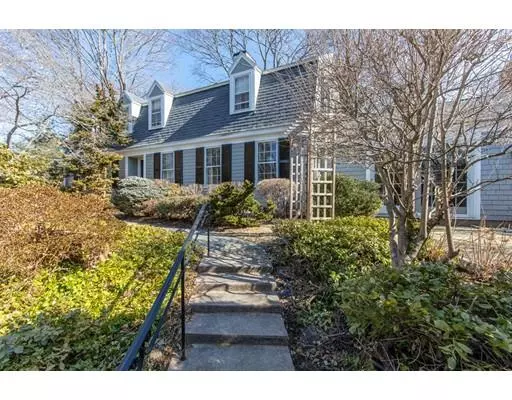 6 Blanchard Street, Marblehead, MA 01945