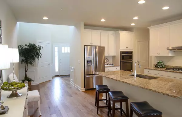 94 Brooksmont Drive #54, Holliston, MA 01746