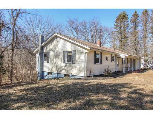 West Brookfield, MA 01585,7 Oak St