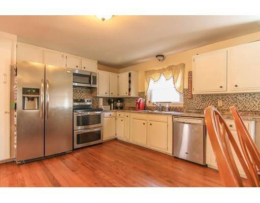 West Brookfield, MA 01585,7 Oak St