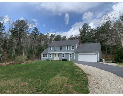 12 Great Hills Dr, Sandwich, MA 02537