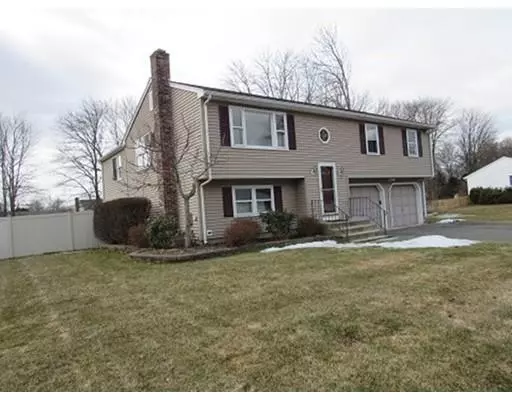 38 Independence Road, Agawam, MA 01030