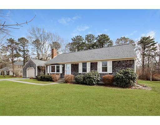 2 Buckingham Dr, Sandwich, MA 02563