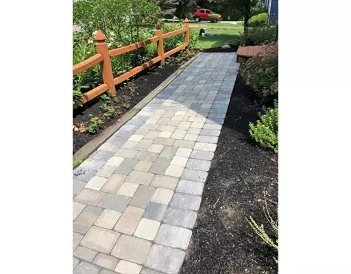 Blackstone, MA 01504,11 Dawn Street