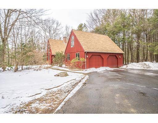 Russell, MA 01071,703 Woodland Way